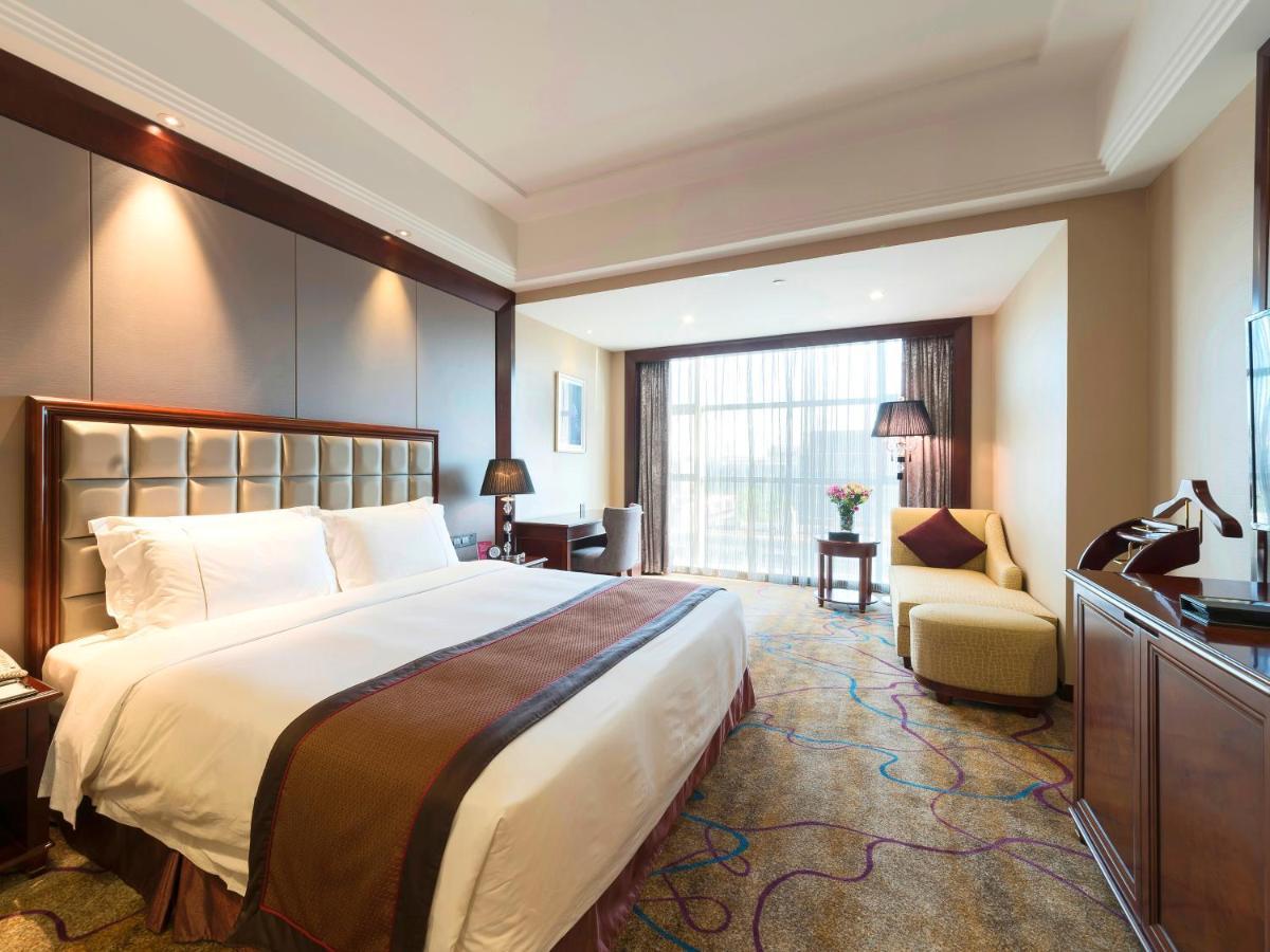 Shenzhen Baohengda International Hotel Exterior foto