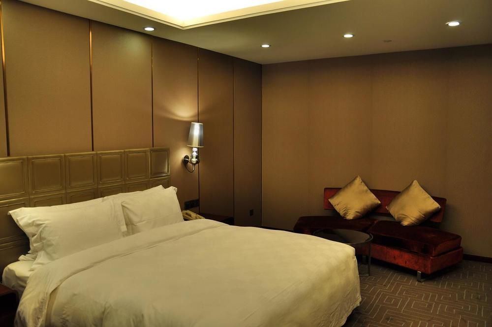 Shenzhen Baohengda International Hotel Exterior foto